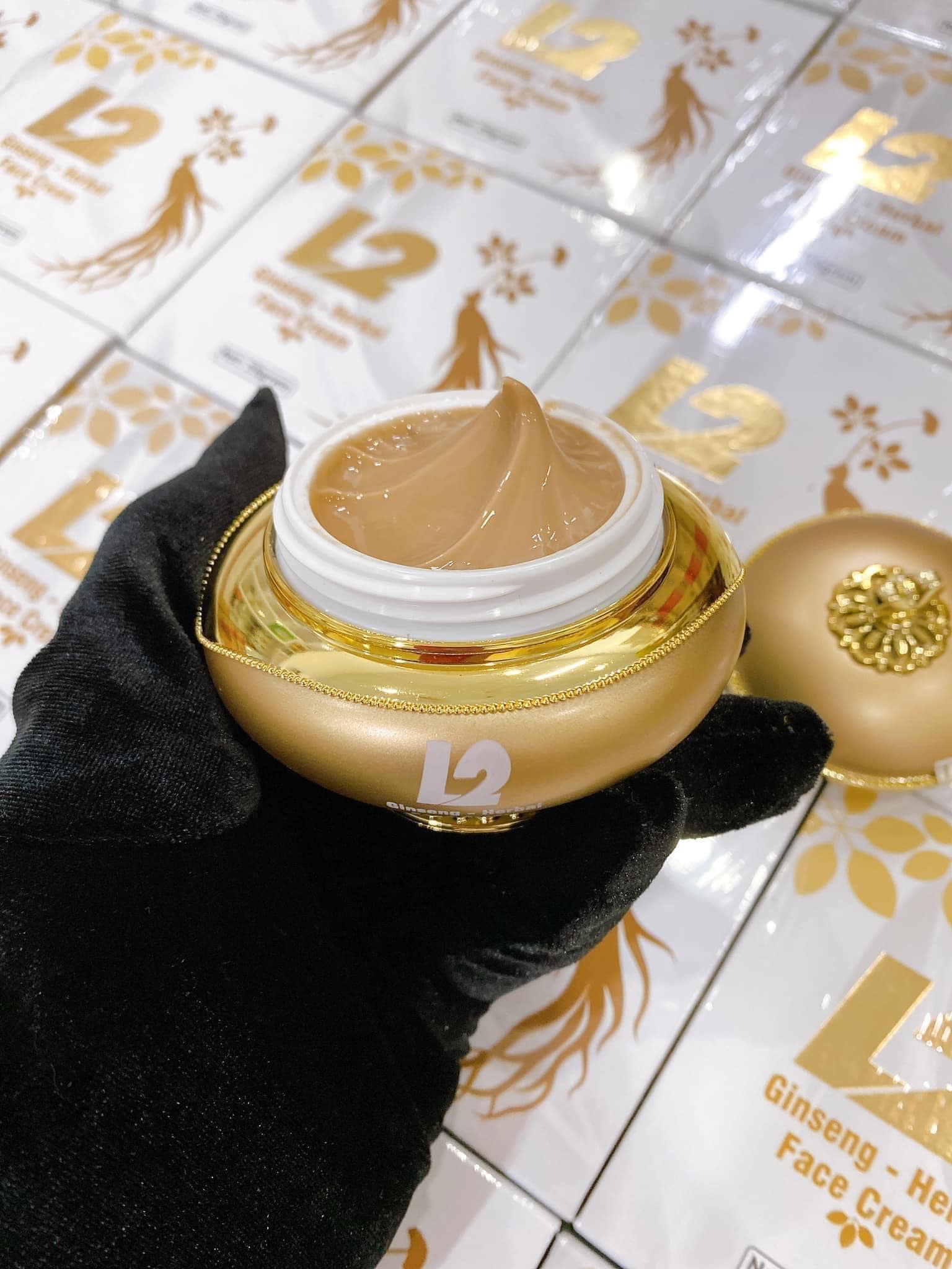 Kem face tái tạo da thảo dược L2 hủ vàng chính hãng - 8938511112061