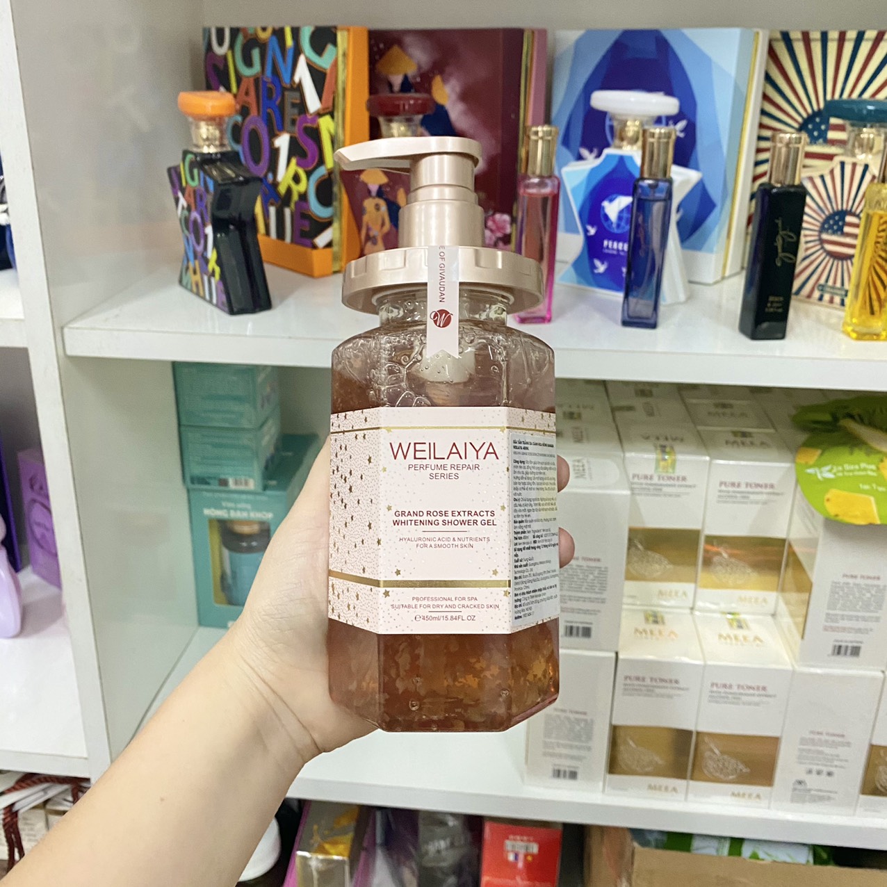 15878-z3125273883084-7805ff4425d24d603c4602d6907cfa24-5.jpg Sữa Tắm Trắng Da Cánh Hoa Hồng Weilaiya Damask 450ml Chính Hãng - 6971025880783