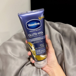 Kem Dưỡng Thể Vaseline Màu Xanh 10X Gluta Hya Overnight Thái Lan - 8851932439756