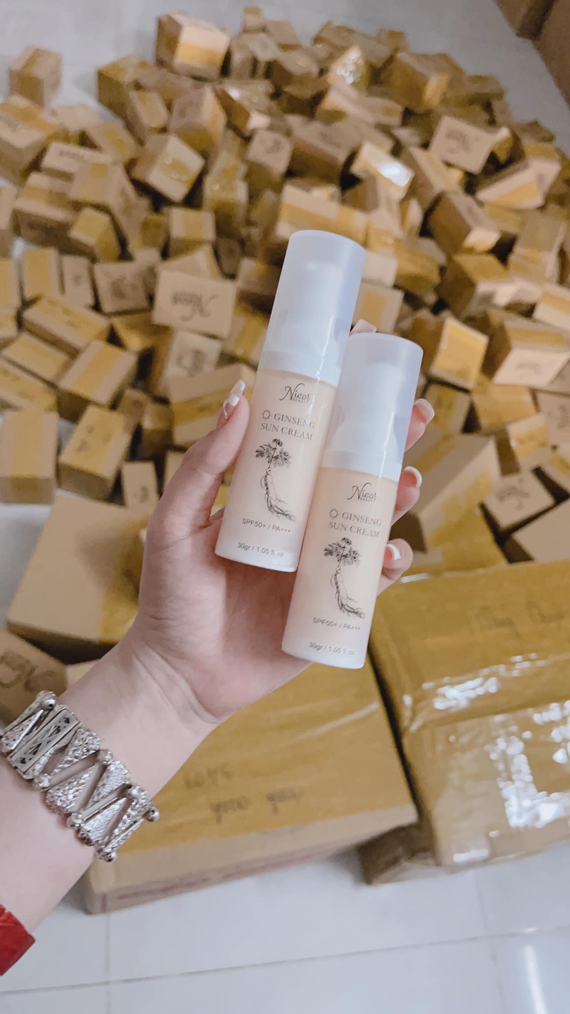 16566-277231778-498956731700243-12084846152748815-n-2.jpg Kem Chống Nắng Rể Sâm Nicos Beauty - 8936177940172