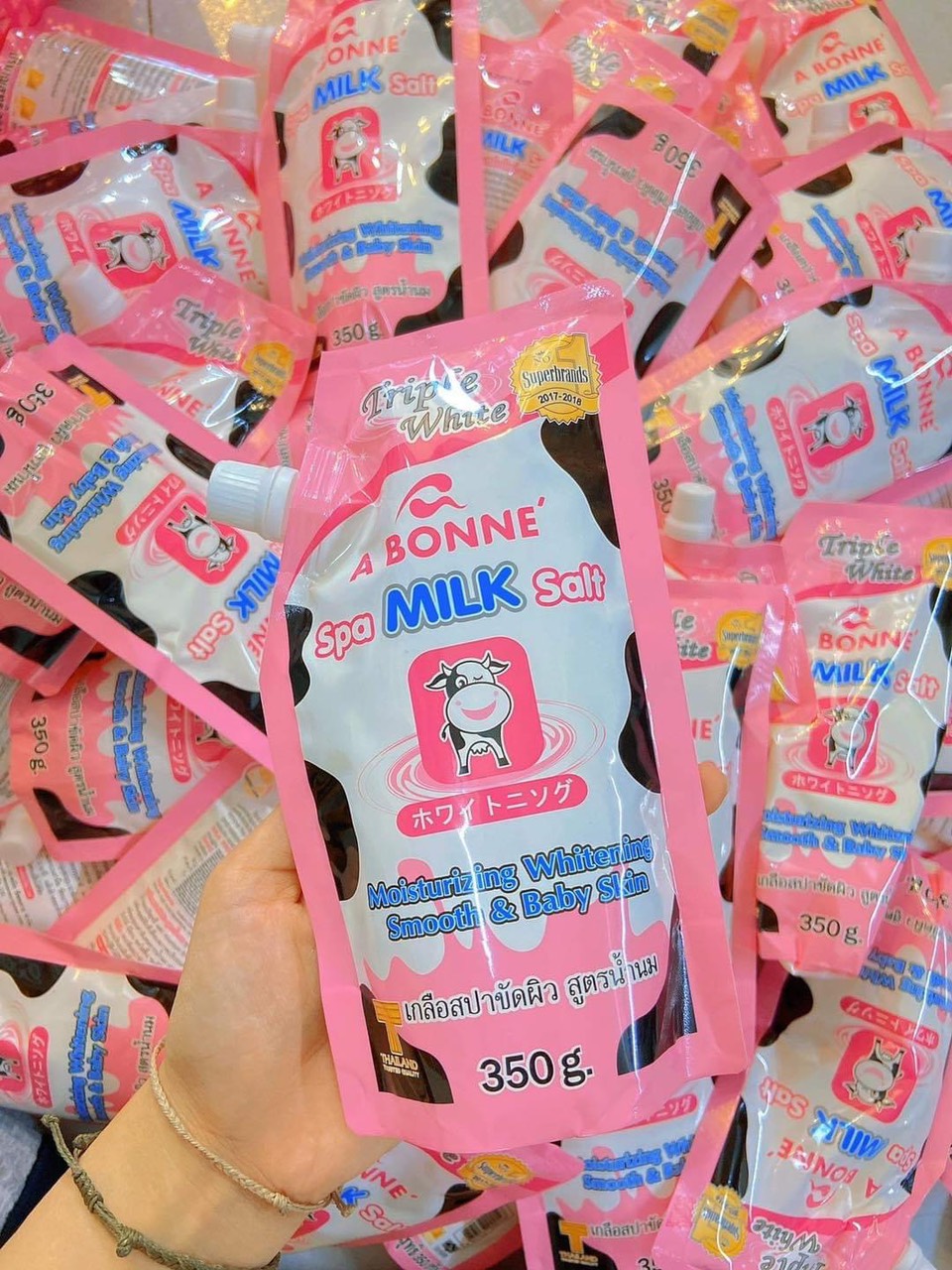 Muối Tắm Sữa Bò Tẩy Tế Bào Chết A Bonne Spa Milk Salt 350g Thái Lan - 8857087000148