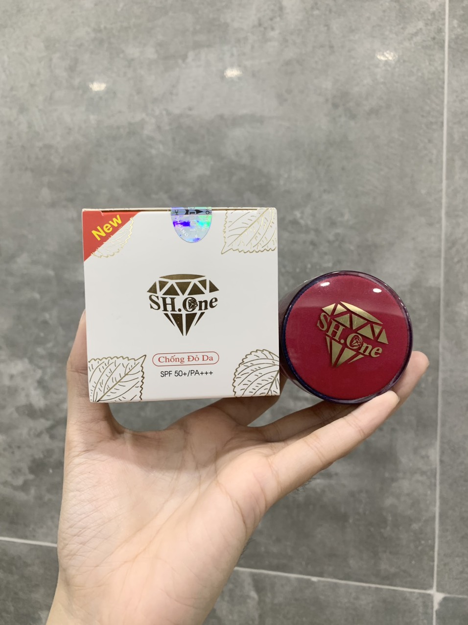 19886-z4432103211567-eb2364ac78878acd797d9d1a6840392f-2.jpg Kem Face Nám Trắng Da B3 SH One Đỏ Chiết Xuất Lá Tía Tô - FACEDOB3