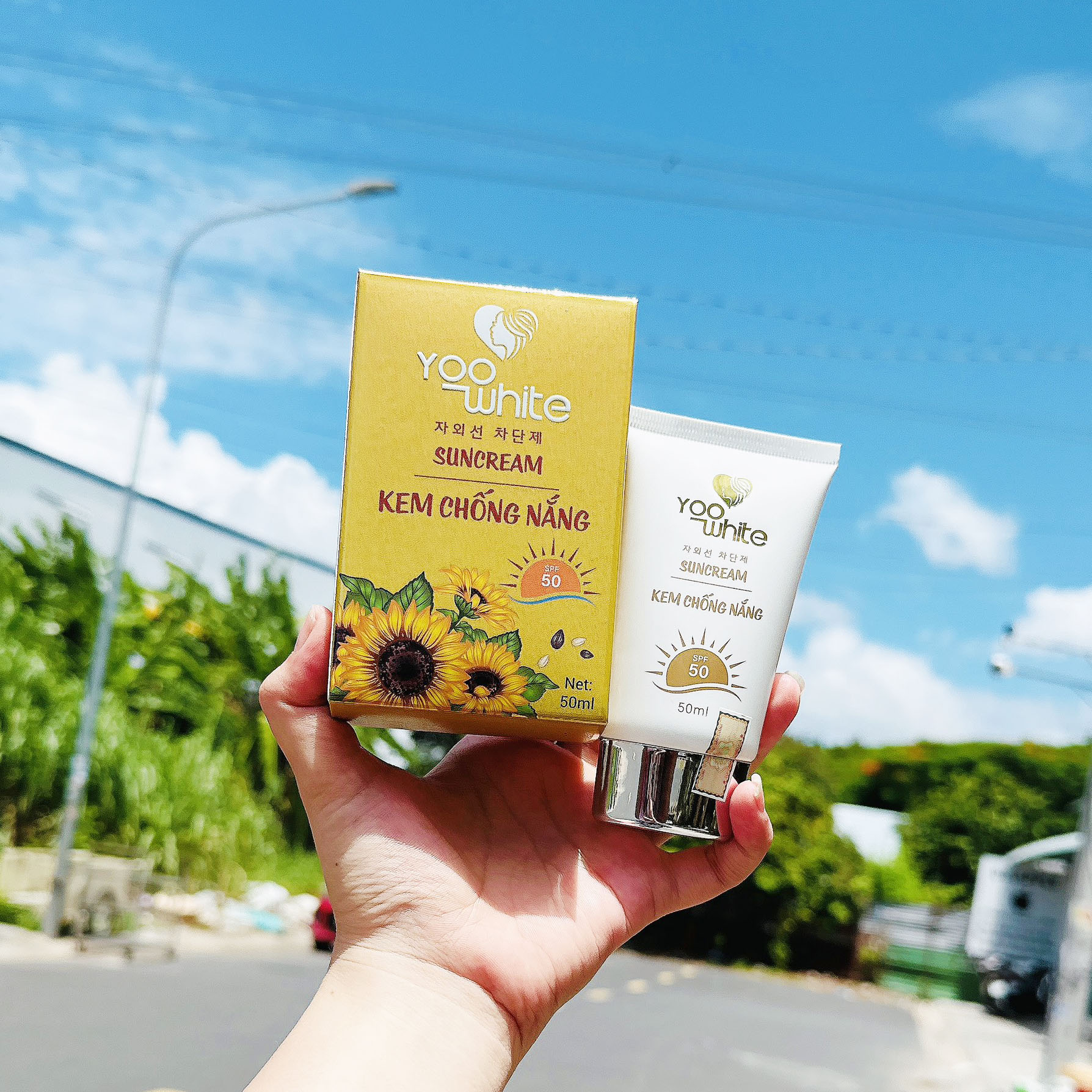 19965-z4442872692971-1e91b7b9f6b748ac1cd707154b45490b-1.jpg Kem Chống Nắng SunCream Yoo White - KCNWY