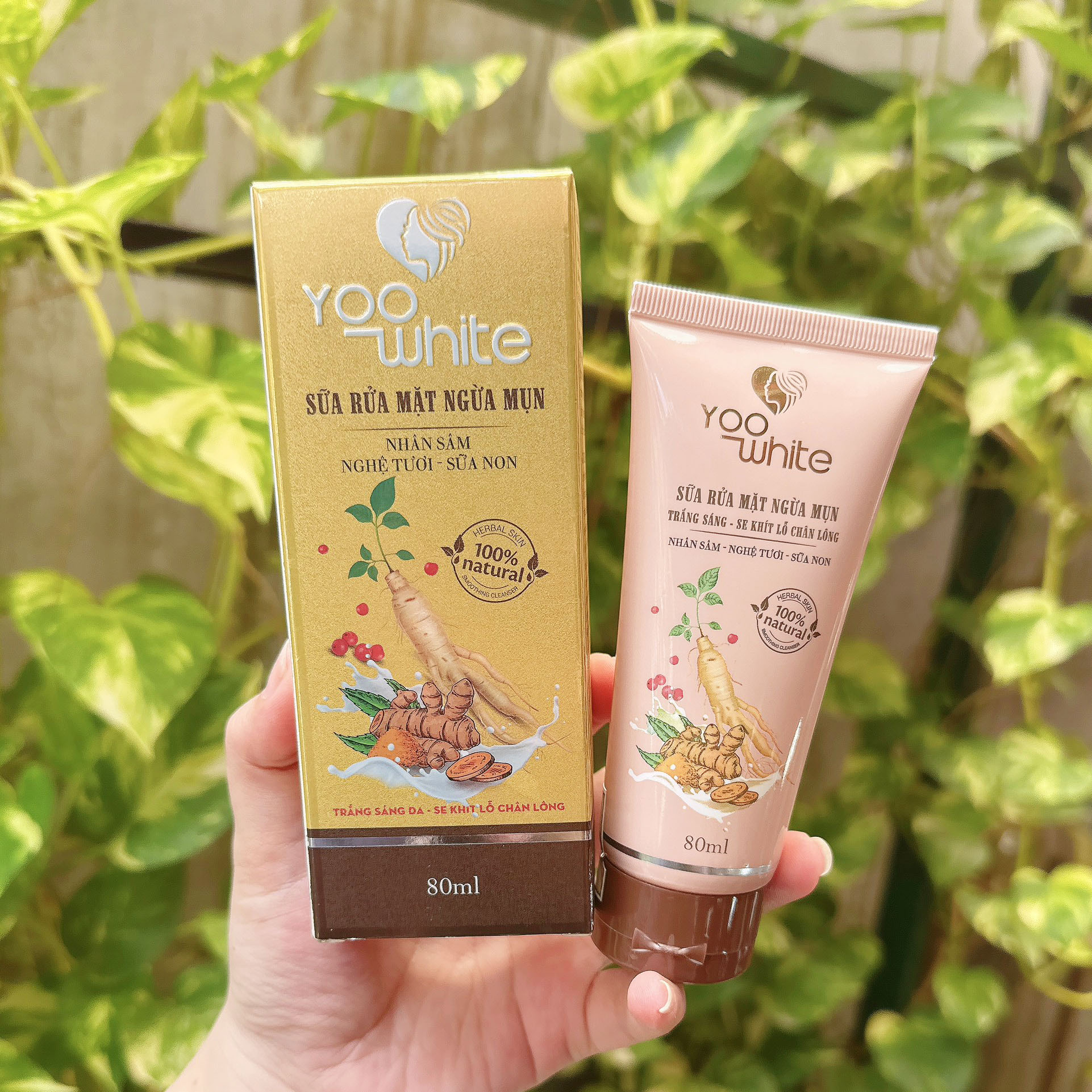 19967-z4442872907013-c8c62fba5031f25bc8ae4d90781ca5da-2.jpg Sữa Rửa Mặt Yoo White - SRMYW