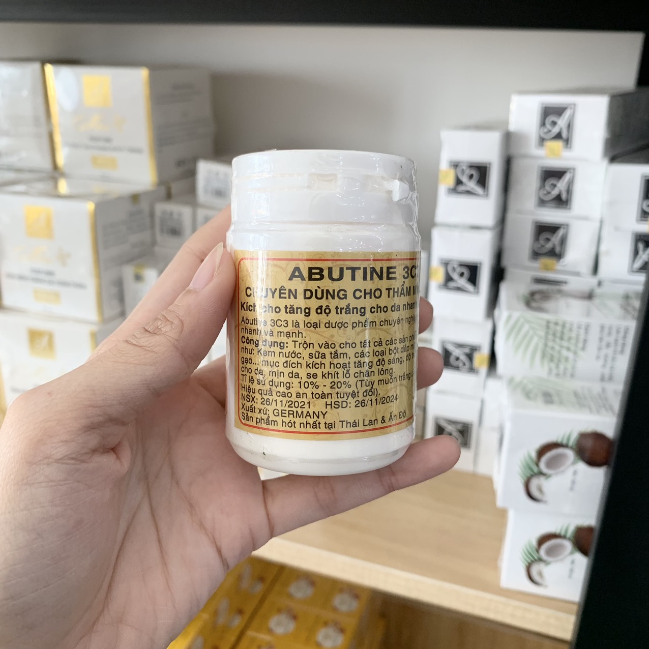 19980-z4450456198510-73bfb1aa8eef8035a685f58701495a75-2.jpg Kích Trắng Abutine 3C3 100g Màu Vàng - KICH100