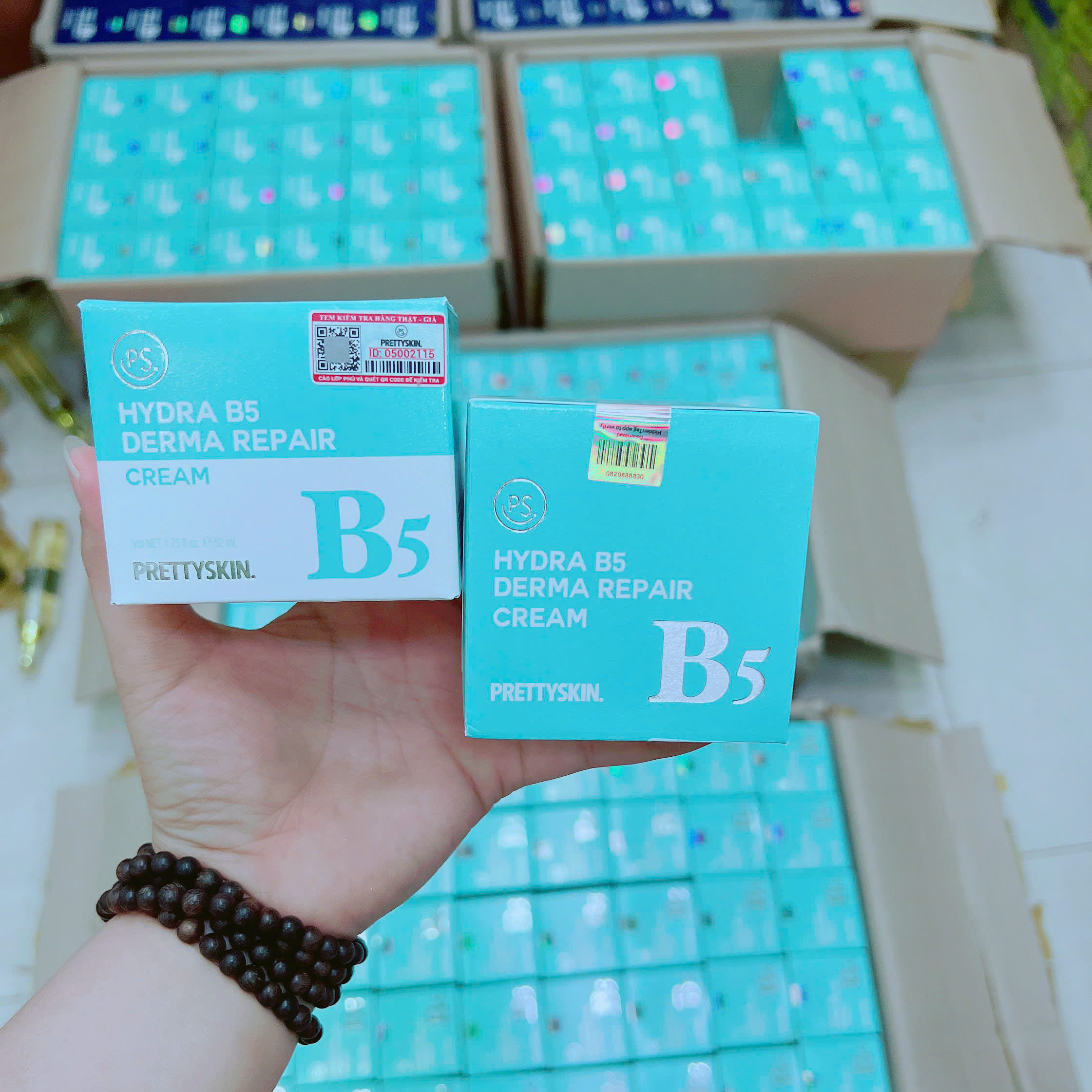 20045_z7210373687383-e08d73ec52b5c62885e352f3ca0e9677_20251110222618-1.png Kem Phục Hồi B5 PrettySkin - 8809733215116