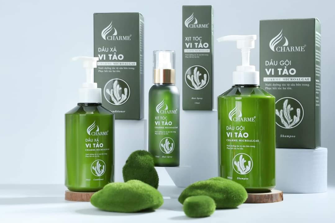 Combo Gội Xả Vi Tảo Charme Tặng Xịt Tóc Combo Gội Xả Vi Tảo Charme Tặng Xịt Tóc