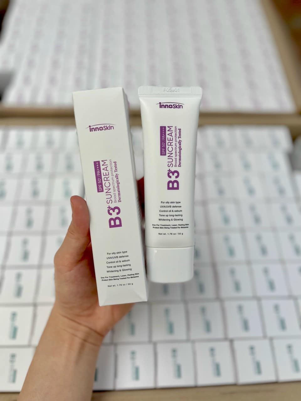 21372-378802661-3011107372356911-9122097358537548970-n-2.jpg Kem Chống Nắng B3 InnoSkin Màu Tím Cho Da Dầu - 8809315252522