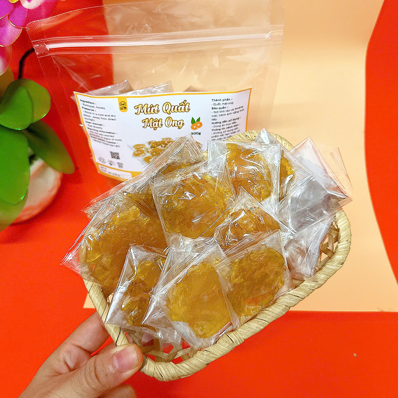 23381_z6125808746217-e3e28a025ce8663ddb3d890ce15cb9f0_20241214153926-4.jpg Mứt Quất Mật Ong Túi Zip 300g - MQMOTZ
