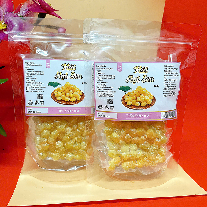 23384_z6125810983213-5d8ea7f5816f22c62694cf16c2ed84d7_20241213165014-4.jpg Mứt Hạt Sen Túi Zip 300g - HSHCK