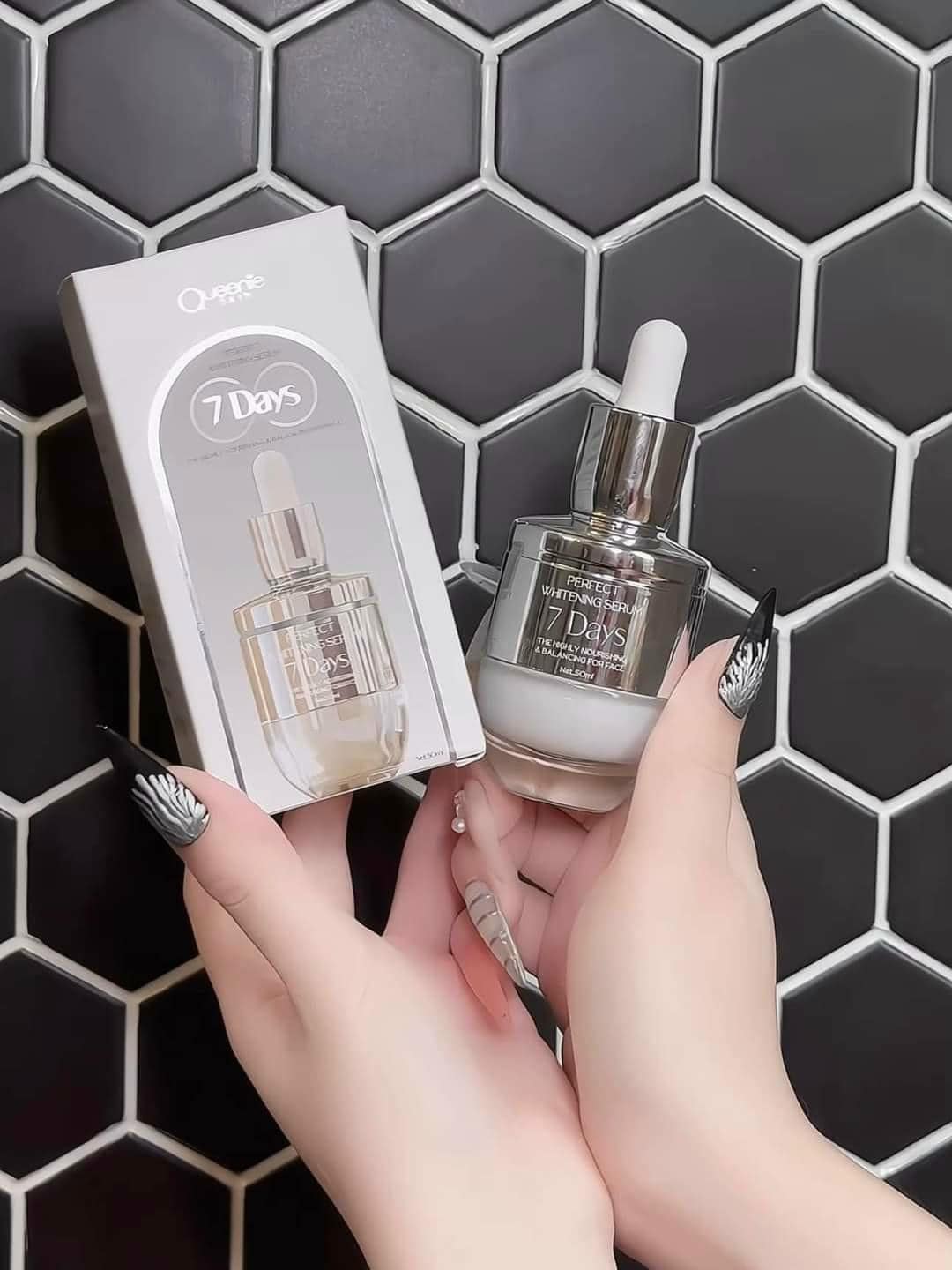 23860_434394332-1472588606626204-7945780433480199629-n_20240405073907-1.jpg Serum Huyết Thanh Queenie Skin 7Days 50ml - 8938513314012