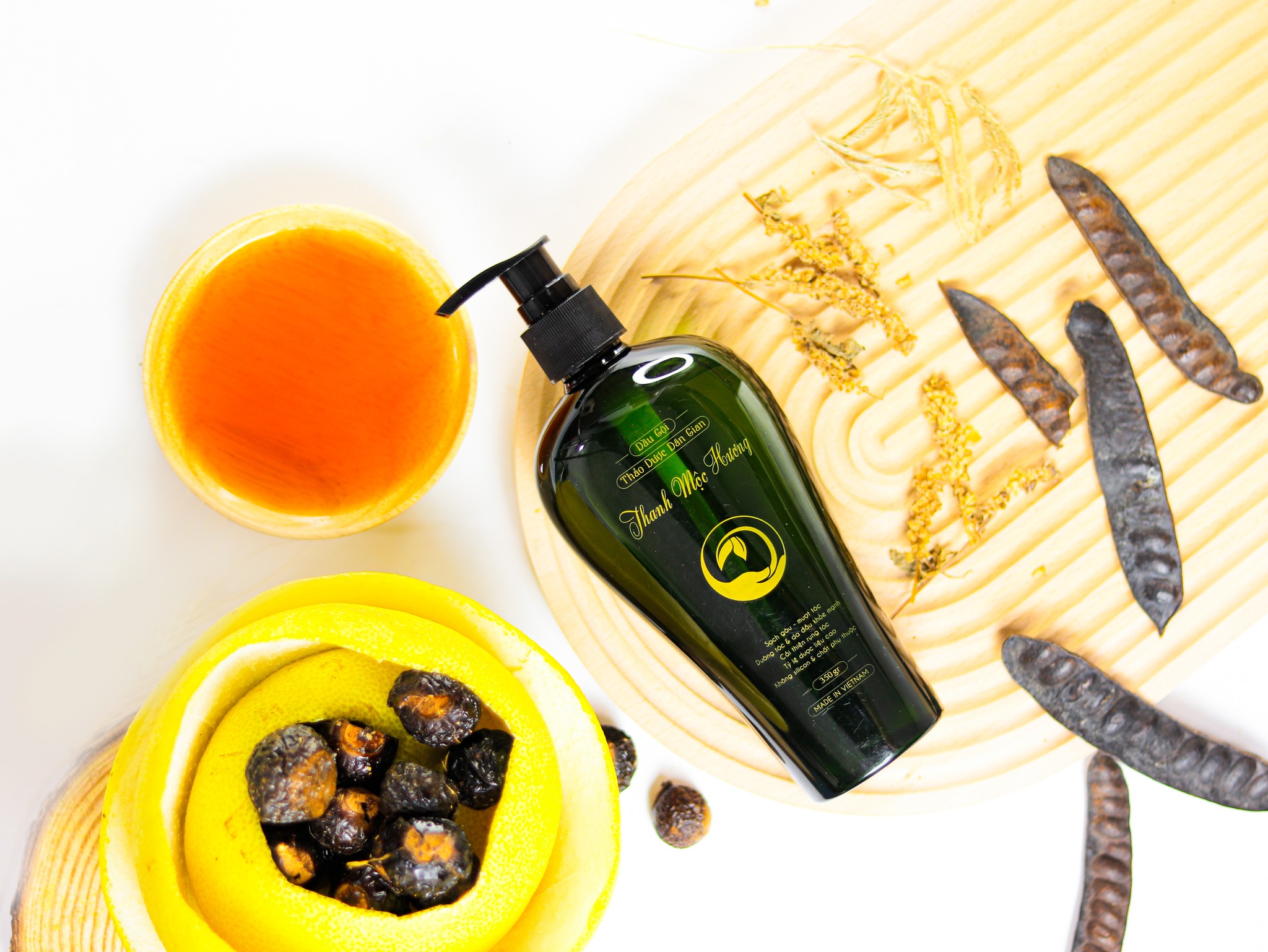 23889_358555605-796238615292137-3592146656616738980-n_20240407092455-1.jpg Dầu Gội Thảo Dược Thanh Mộc Hương 350gr - 8938525657152