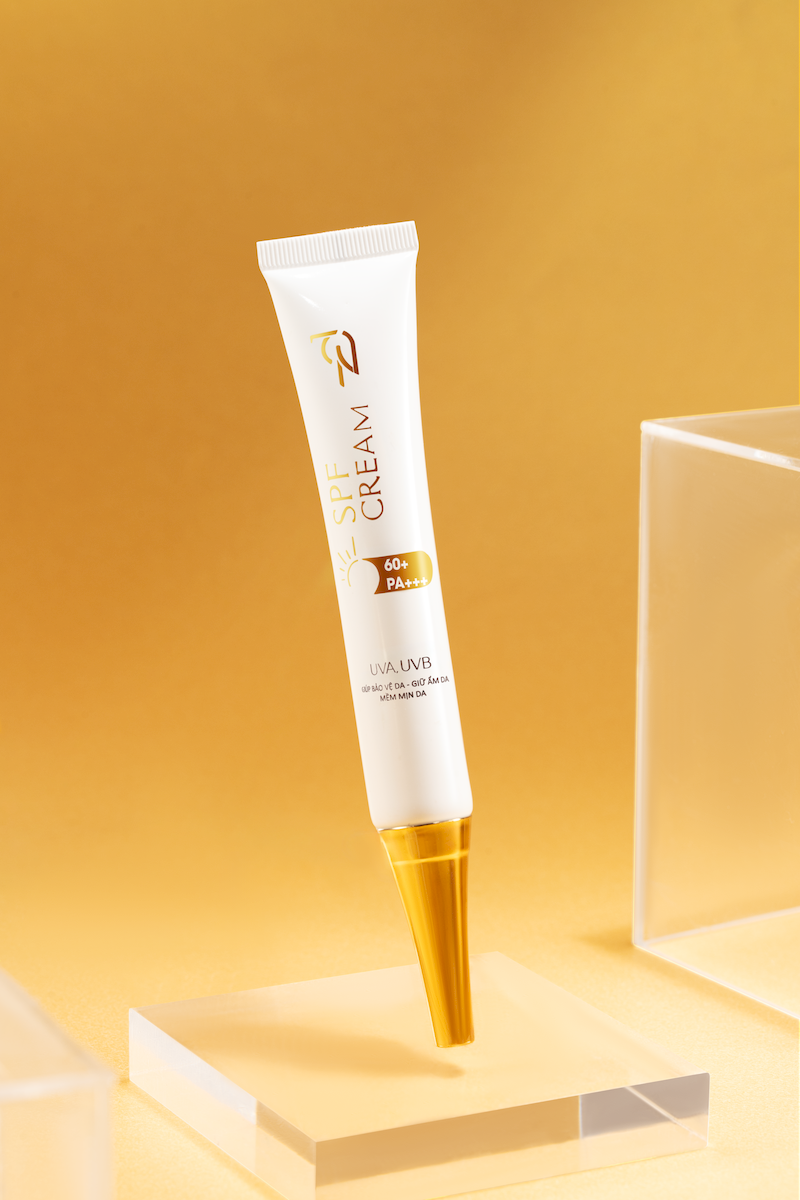 Kem Chống Nắng TN Collagen X3 Mỹ Phẩm Đông Anh 20g