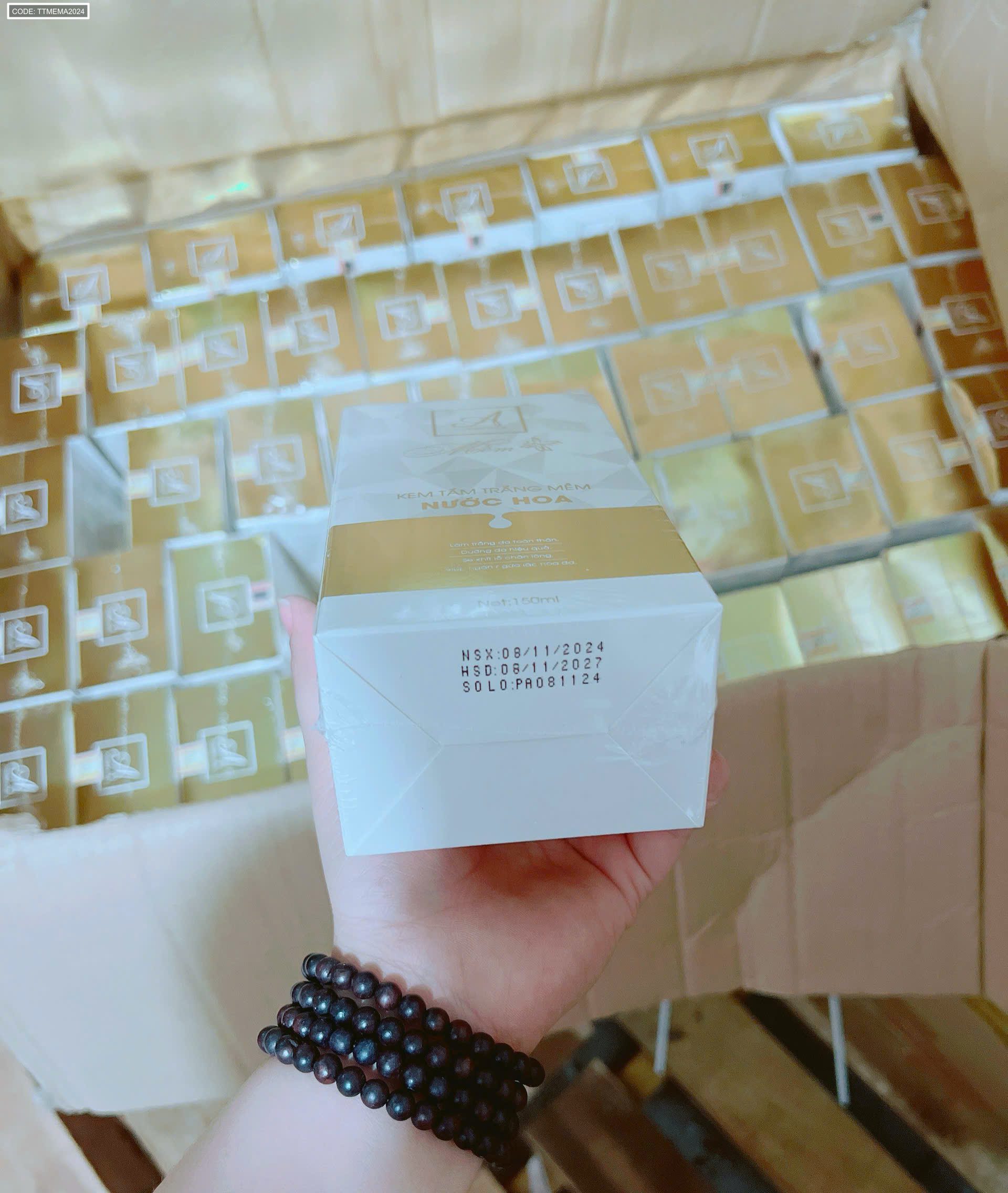 Kem Tắm Trắng Mềm Nước Hoa A Cosmetics Mỹ Phẩm Phương Anh Phiên Bản 2024