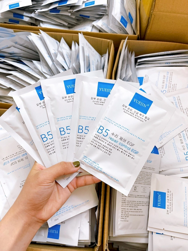 Mặt Nạ Yuejin B5 Repair Control EGF Hỗ Trợ Phục Hồi Da Hộp 10 Miếng Mặt Nạ Yuejin B5 Repair Control EGF Hỗ Trợ Phục Hồi Da Hộp 10 Miếng