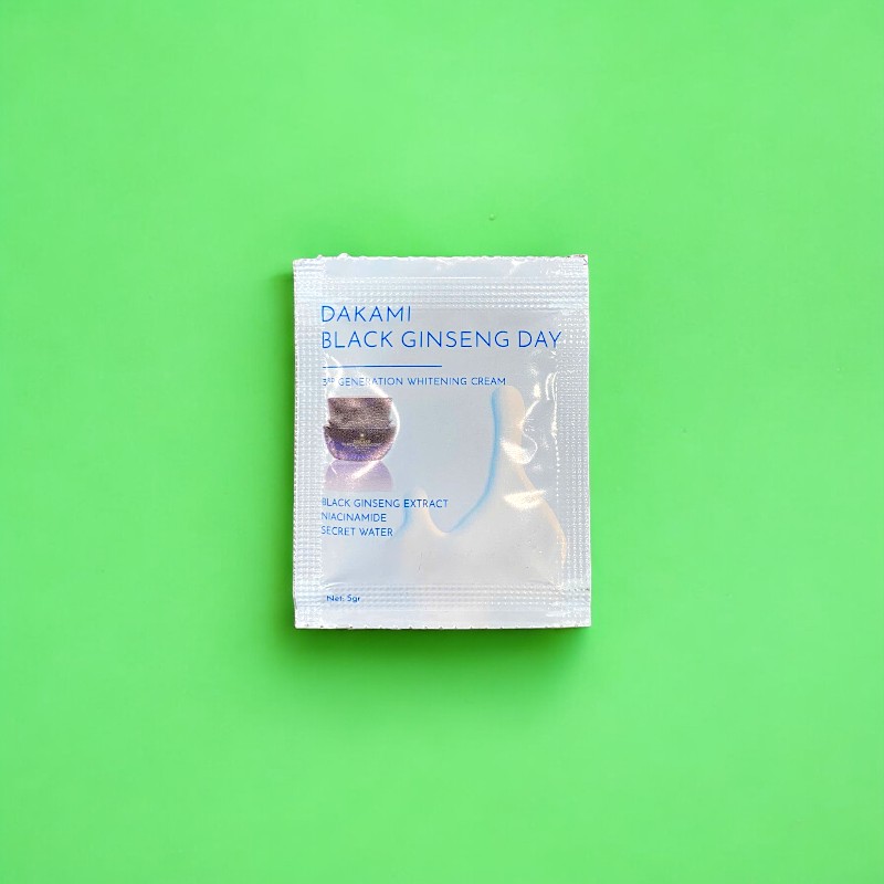 Giá sỉ mẫu Test Kem Face Nám Nhân Sâm Đen Dakami Black Ginseng Ban Ngày Mini 5gr Giá sỉ mẫu Test Kem Face Nám Nhân Sâm Đen Dakami Black Ginseng Ban Ngày Mini 5gr