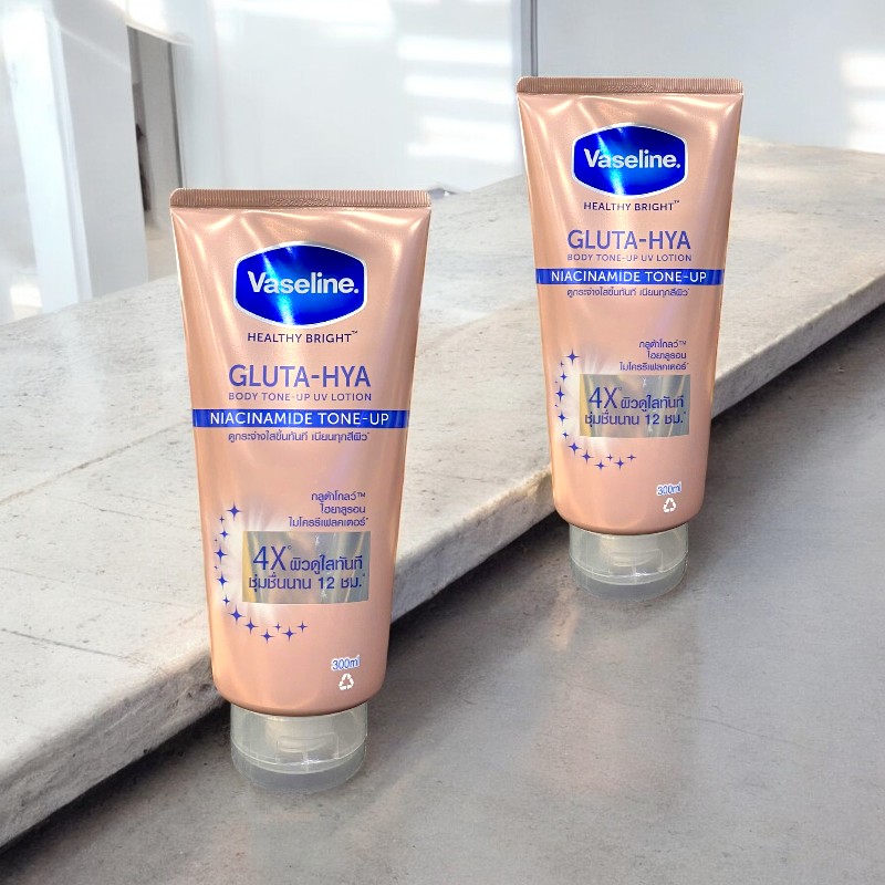 25299_vaseline-4x-phu-photoroom-4_20240927114346-2.jpg Sữa Dưỡng Thể Vaseline 4X Gluta-Hya Niacinamide Tone Up 300ml (Hàng nhập khẩu có tem phụ) - 8851932439923