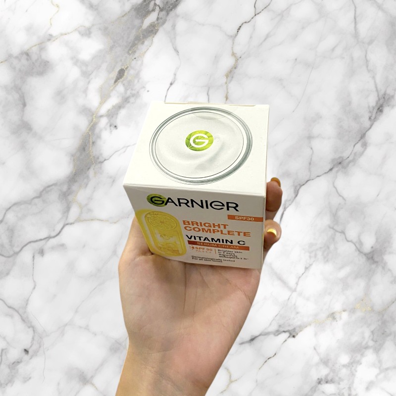 Kem Dưỡng Garnier Vitamin C Ban Ngày Bright Complete Vitamin C Serum Cream SPF30 PA+++ 50ml Kem Dưỡng Garnier Vitamin C Ban Ngày Bright Complete Vitamin C Serum Cream SPF30 PA+++ 50ml