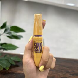 Mascara Dưỡng Dài Mi Maybelline Màu Vàng Colossal Waterproof 9.2ml - 6902395743750
