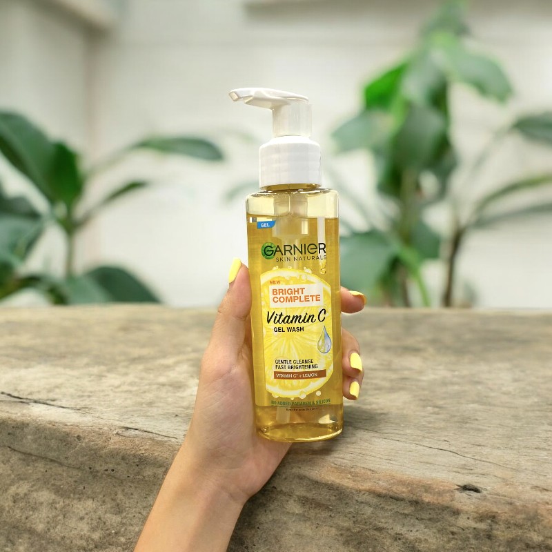 25399_gel-rua-mat-garnier-phu-photoroom-1_20241008180608-1.jpg Gel Rửa Mặt Garnier Sạch Dịu Nhẹ Bright Complete Vitamin C Gel Wash 120ml - 8994993018024