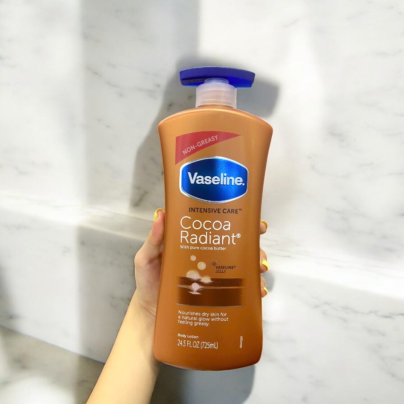 Sữa Dưỡng Thể Vaseline Intensive Care Cocoa Radiant Màu Nâu 725ml - Hàng Xách Tay Sữa Dưỡng Thể Vaseline Intensive Care Cocoa Radiant Màu Nâu 725ml - Hàng Xách Tay