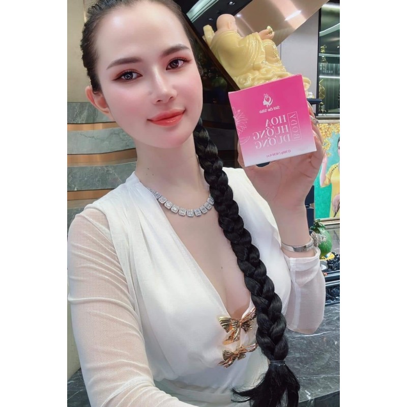 Kem Body Trắng Da Bích Cao White Hoa Hướng Dương 300g - Mỹ Phẩm Bích Cao Kem Body Trắng Da Bích Cao White Hoa Hướng Dương 300g - Mỹ Phẩm Bích Cao