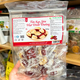 Táo Đỏ Kẹp Hạt Điều Túi Zip 300g - TDKHDTZ300