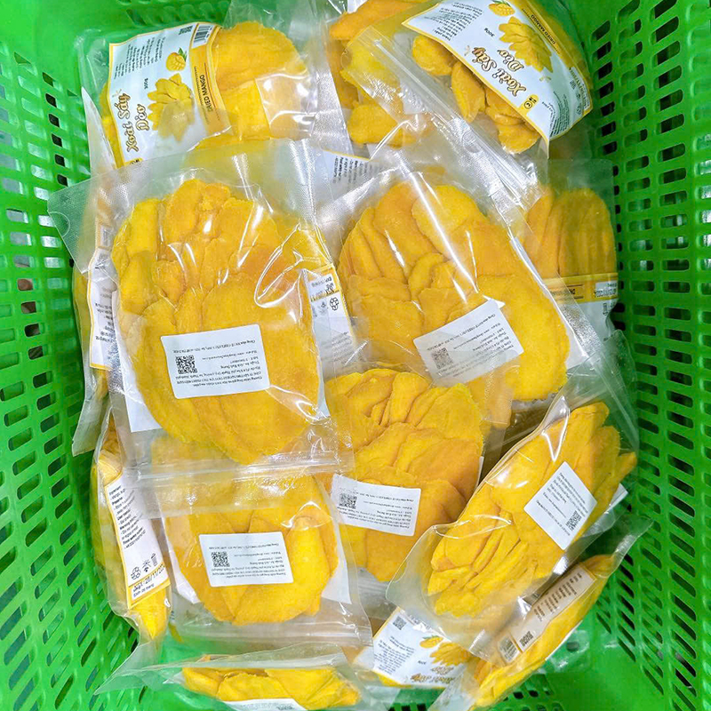 25879_z6129865806317-5ec3c0b11e9bee6cc05df527e51ec7ff_20241214164810-6.jpg Xoài Sấy Dẻo Túi Zip 300g - XSDTZ300