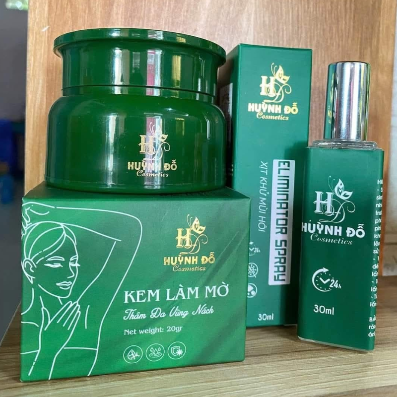 25900_combo-kem-nach-huynh-do-phu-photoroom_20241224115343-2.png Kem Dưỡng Trắng Nách Huỳnh Đỗ Cosmetics 20g - Tặng 1 Chai Xịt Khử Mùi Hôi 30ml - KDTNHD