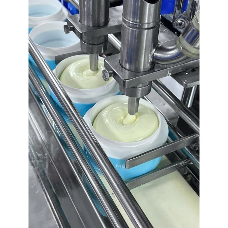 Kem Body Trắng Da Lụa Mềm MD Beauty 250g Kem Body Trắng Da Lụa Mềm MD Beauty 250g