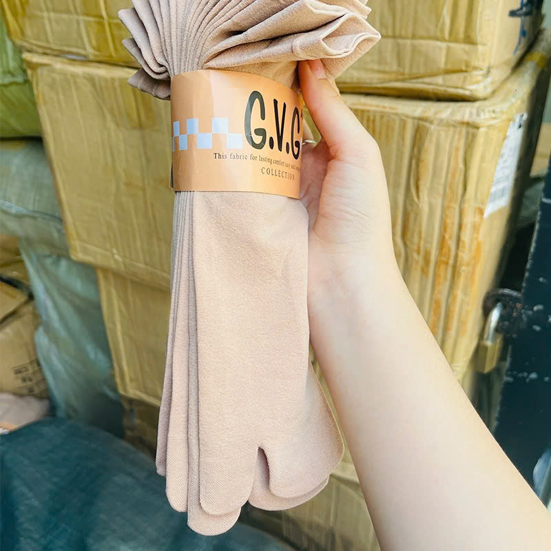 25968_z6225716397526-7182fbe14660b4100ff9578445e7caf1_20250117092047-2.jpg Combo 10 Đôi Tất Da Gvg Xỏ Ngón Dày Dặn - DTDXN10