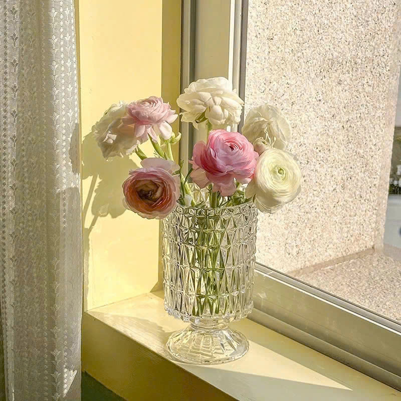 26007_z6234174416188-fc7e7cff66f5968153cd8c6640a7dfd4_20250120113156-2.jpg Bình Hoa Thủy Tinh - Lọ Hoa Mang Phong Cách Châu Âu Sang Trọng 19x10.5cm - BHTT04