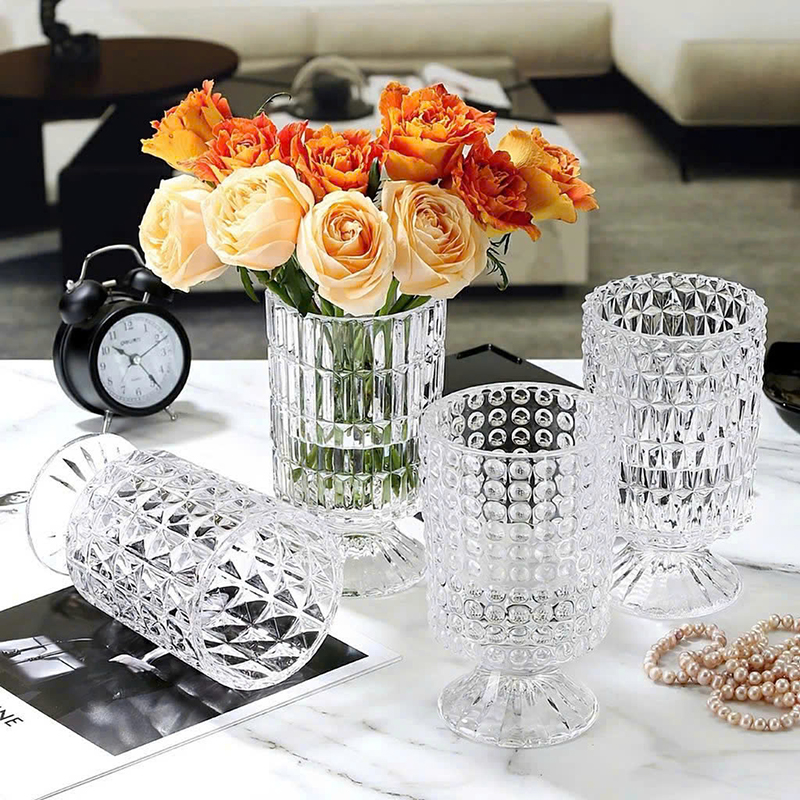 26007_z6234174426834-1a9d9c2eb359b7c8a0c29285476ef188_20250120113158-2.jpg Bình Hoa Thủy Tinh - Lọ Hoa Mang Phong Cách Châu Âu Sang Trọng 19x10.5cm - BHTT04