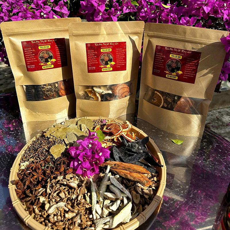 26076_z6251610763556-c2e9aebb52faa2905df7ae3c41e28cfb_20250125110730-3.jpg Gói Xông Nhà Giúp Chiêu Tài Lộc Đại Phát Gói 100gr - GXN02