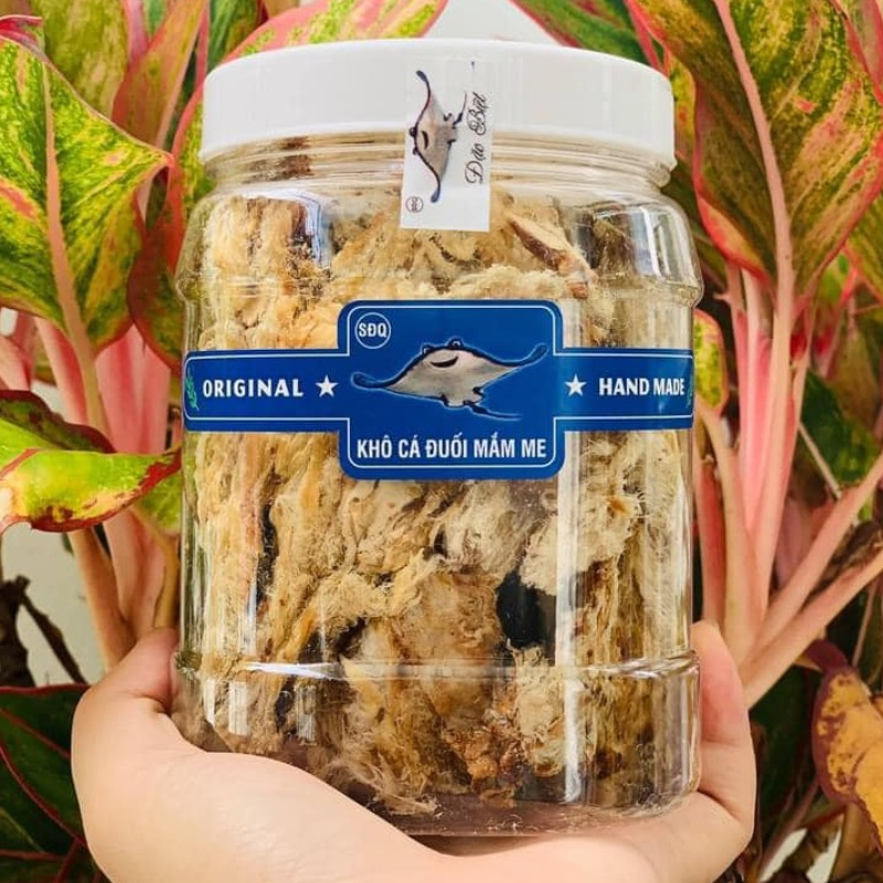 Khô Đuối Chấm Mắm Me Thơm Ngon Hộp 250g Khô Đuối Chấm Mắm Me Thơm Ngon Hộp 250g