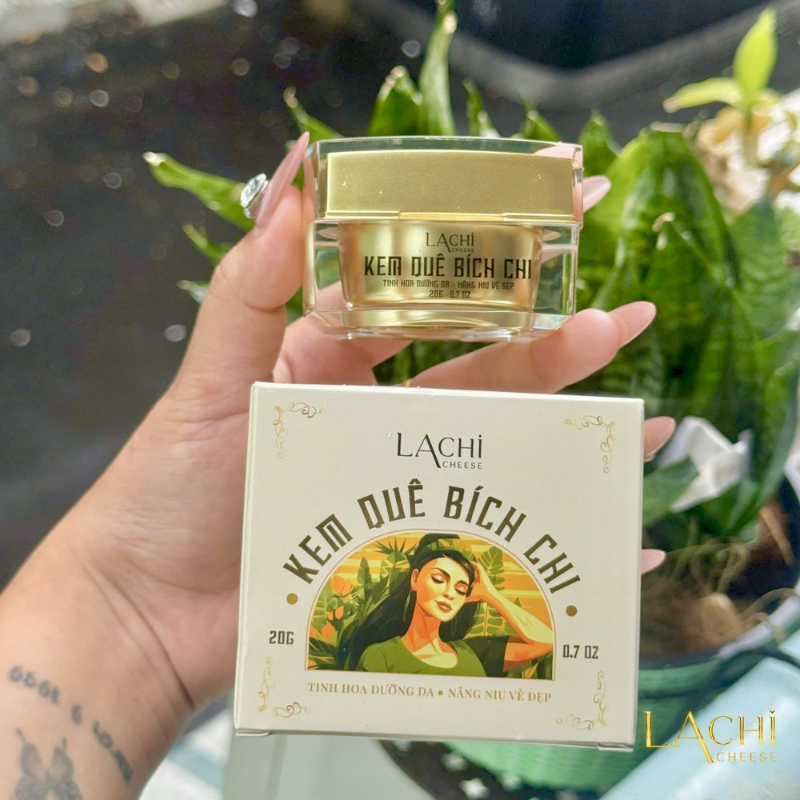 26456_8_20250709164510-3.png Kem Face Kem Quê Bích Chi Lachi Cheese 20g - Hỗ Trợ Cấp Ẩm Dưỡng Sáng Da - 8936206760481
