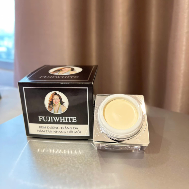 Kem Face Nám Hà Kiều Anh Shop 30g Phiên Bản Mới - Hỗ Trợ Giảm Thâm Nám Kem Face Nám Hà Kiều Anh Shop 30g Phiên Bản Mới - Hỗ Trợ Giảm Thâm Nám