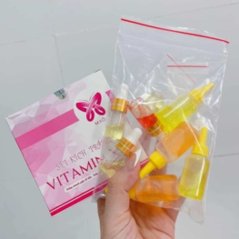 Set 1 Bộ 17 Sản Phẩm Kích Trắng Da Vitamin x10 Myo - KTMYOX10
