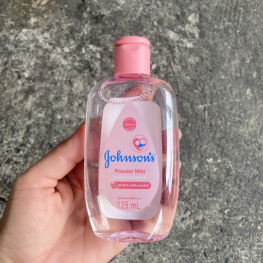 Nước Hoa Em Bé Johnsons Powder Mist Baby Cologne Màu Hồng 125ml Hương Thơm Nhẹ Nhàng Thoang Thoảng - 4801010125303