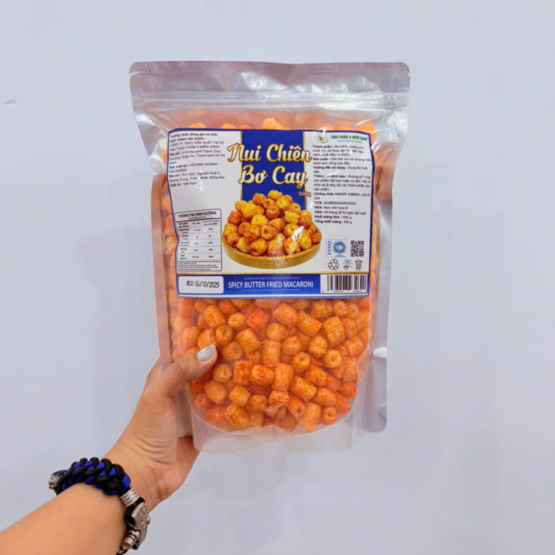 Nui Chiên Bơ Cay Cam 500g Giòn Ngon Túi Zip Nui Chiên Bơ Cay Cam 500g Giòn Ngon Túi Zip