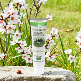 Sữa Rửa Mặt Tinh Chất Sữa Bò Thorakao 120g - 8934727025317