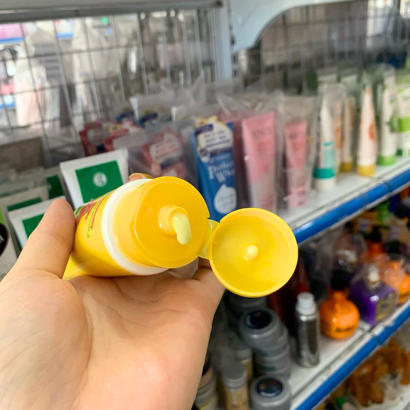 26937_7_20251022172450-1.png Sữa Rửa Mặt Hạt Nghệ Ngừa Mụn Thorakao 100g - 8934727021517