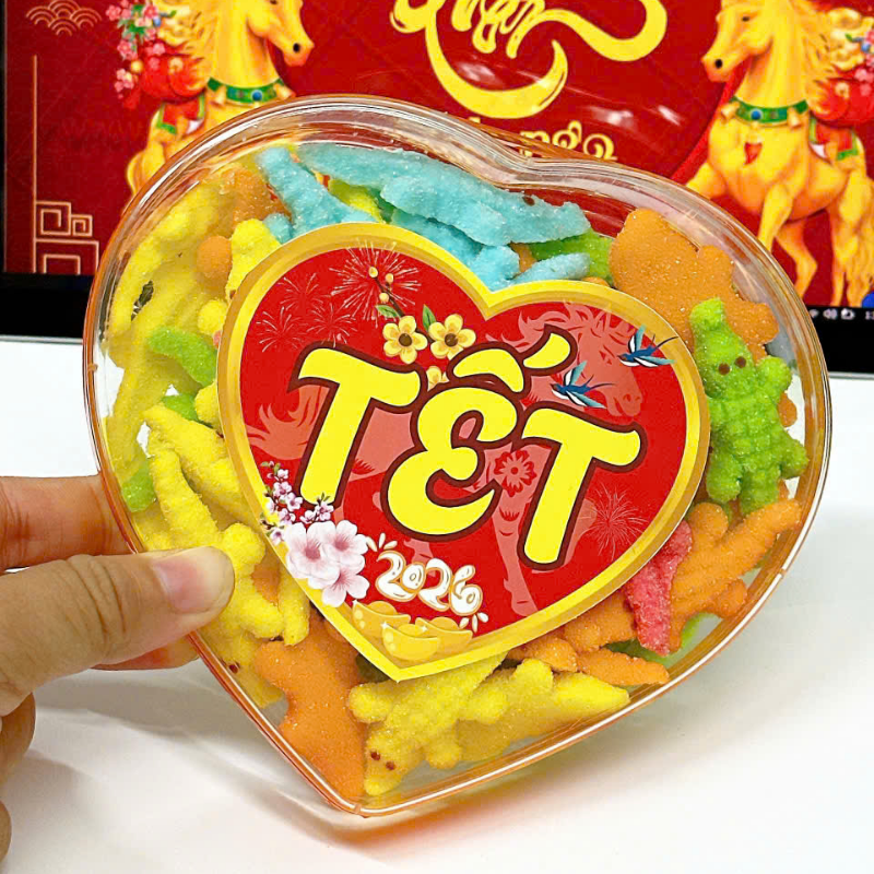 Kẹo Dẻo Cá Sấu 200g - Hộp Trái Tim Hộp Quà Tết 2026 Kẹo Dẻo Cá Sấu 200g - Hộp Trái Tim Hộp Quà Tết 2026