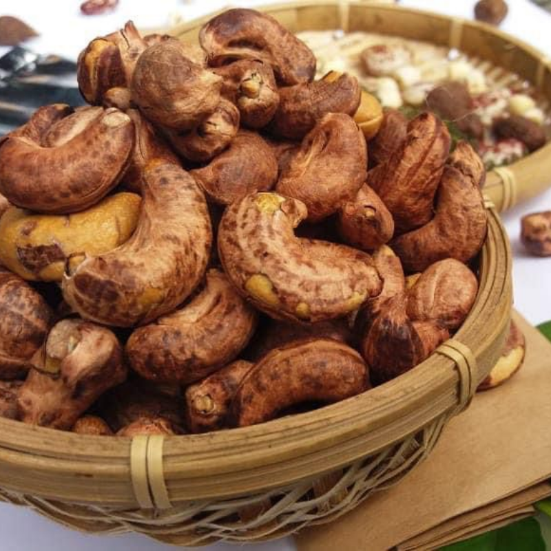 26969_154_20251105183018-5.png Hạt Điều Rang Muối Còn Vỏ Lụa 230g Hộp Tròn Nhỏ Hộp Quà Tết 2026 - HDRMCVHTN230G