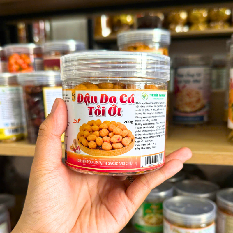 Đậu Da Cá Tỏi Ớt Mini Thơm Ngon 200g - Hộp Pet Đậu Da Cá Tỏi Ớt Mini Thơm Ngon 200g - Hộp Pet