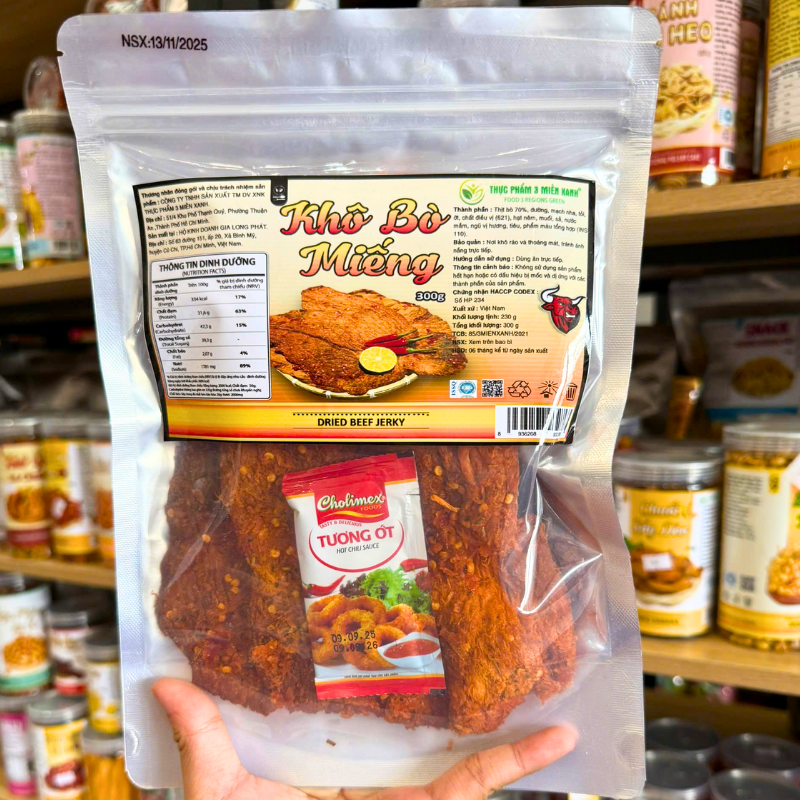 Khô Bò Miếng 300g - Túi Zip Bạc Khô Bò Miếng 300g - Túi Zip Bạc