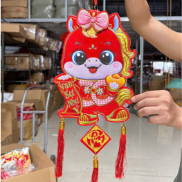 Dây Treo Ngựa Nhung Ánh Kim - Dây Treo Trang Trí Tết 22x62 cm - DTTT01