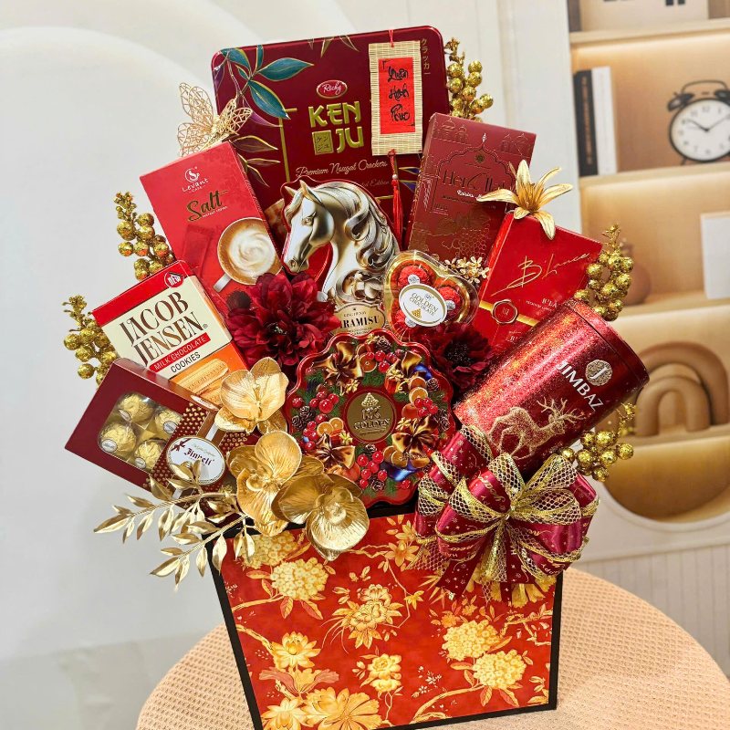 27457_27_20251127122157.png Giỏ Quà Tết Đỏ Bính Ngọ 12 Món - Quà Tặng Tết Sang Trọng - Quà Trang Trí Tết - QTTT04