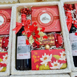 Hộp Quà Tết Chữ Nhật Rượu Vang Nho - Quà Tặng Tết - Quà Trang Trí Tết - QTTT23