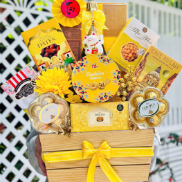 Hộp Quà Tết Rượu Bánh Kẹo - Quà Tặng Tết - Quà Trang Trí Tết - QTTT26